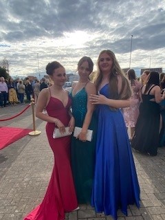 prom 3